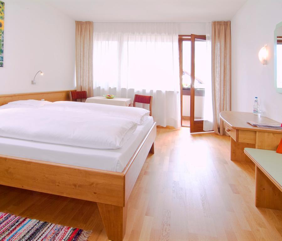 Bio Hotel Kaufmann Ora / Auer الغرفة الصورة